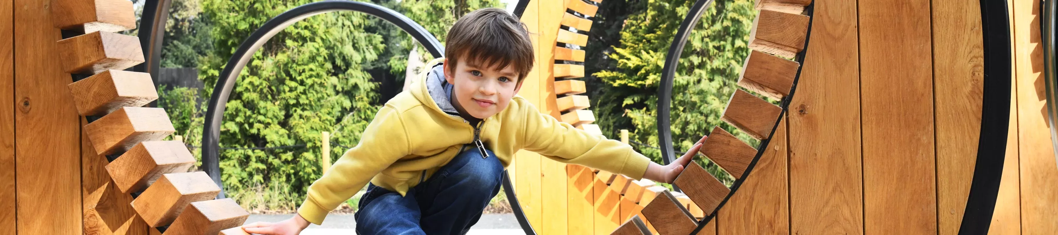 The Children's Garden © RBG Kew/Ines Stuart-Davidson A boy playing in the Children's Garden at Kew